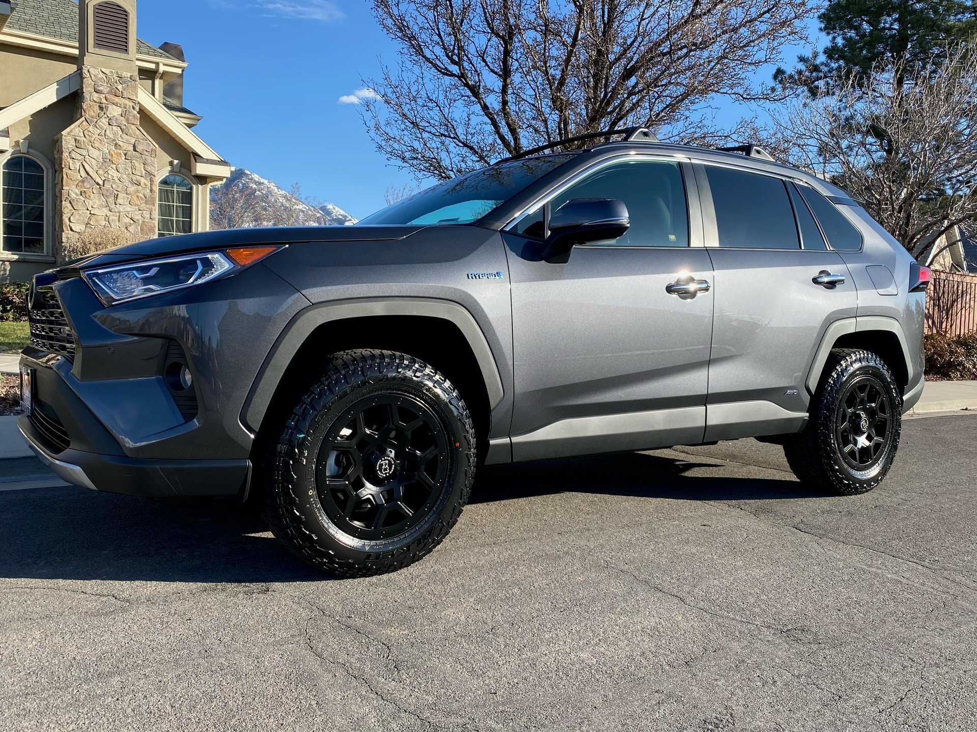 2021 Toyota RAV4 photo
