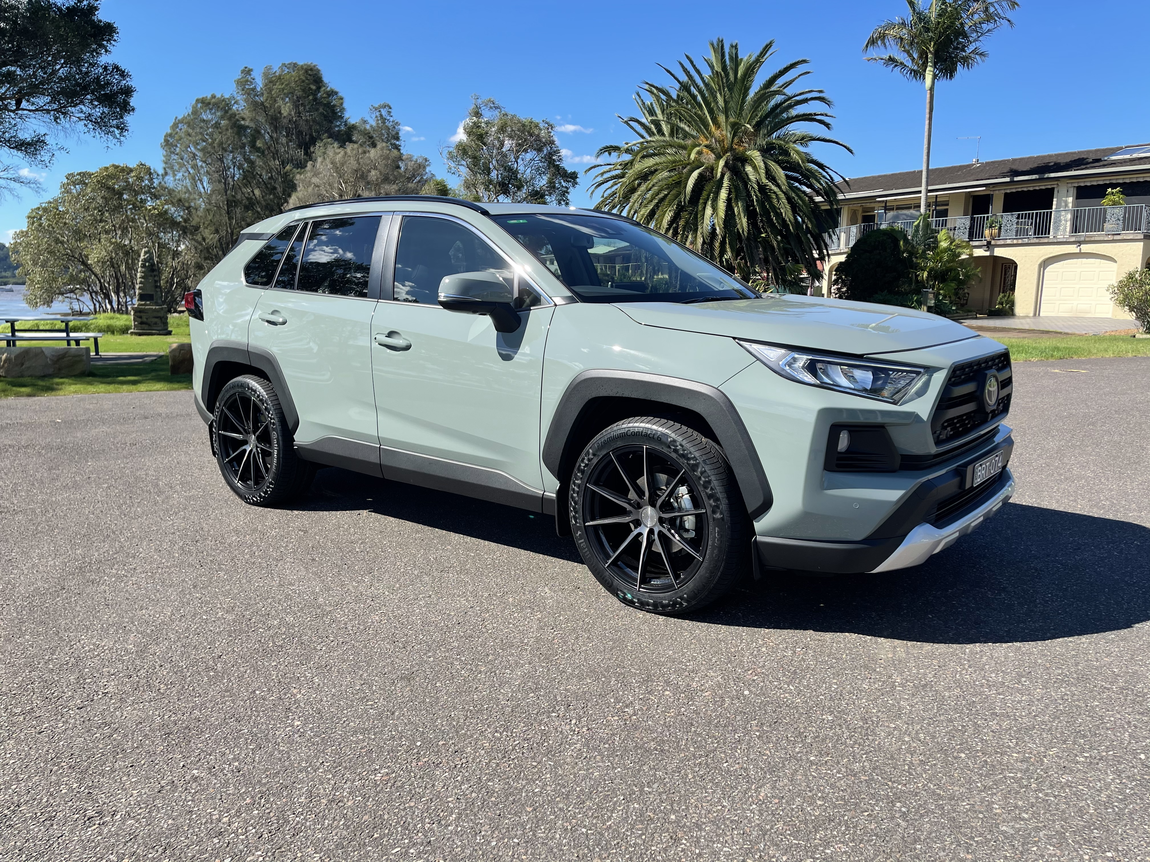 2021 Toyota RAV4 photo