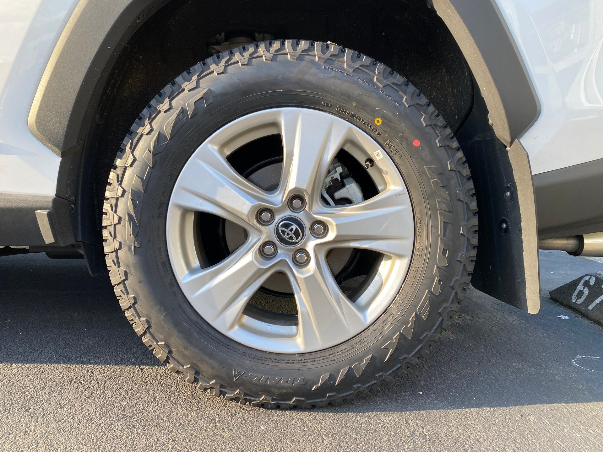 2021 Toyota RAV4 photo
