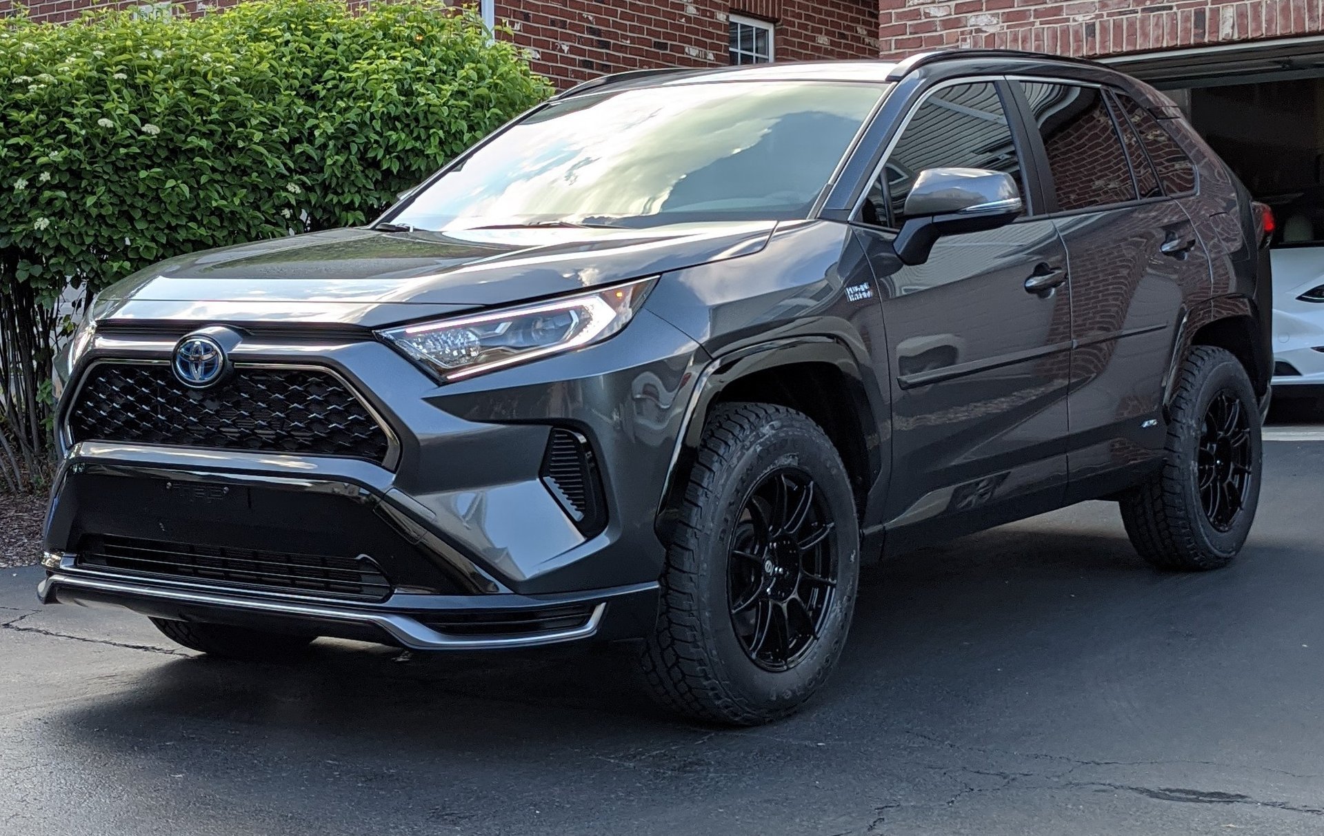 2021 Toyota RAV4 photo