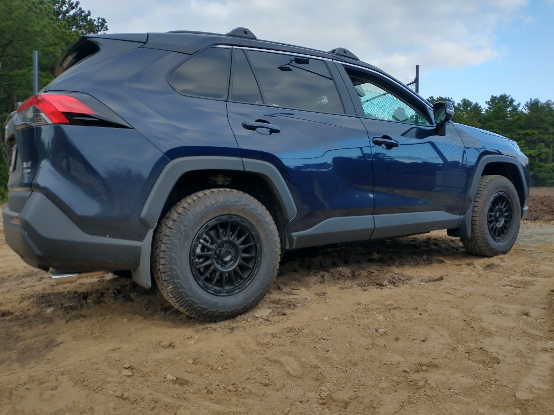 2021 Toyota RAV4 photo