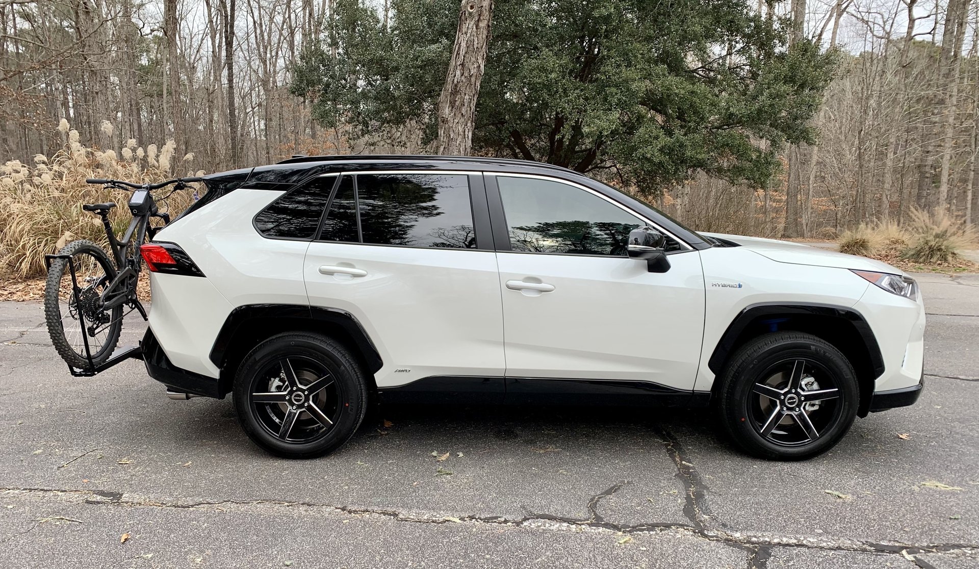 2021 Toyota RAV4 photo