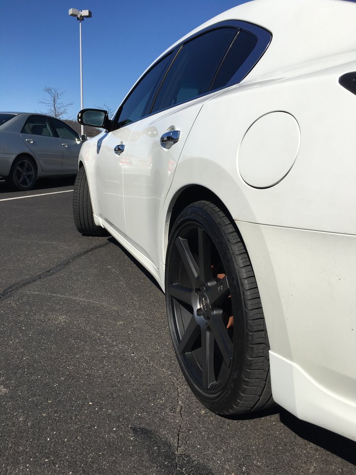 2014 Nissan Maxima photo
