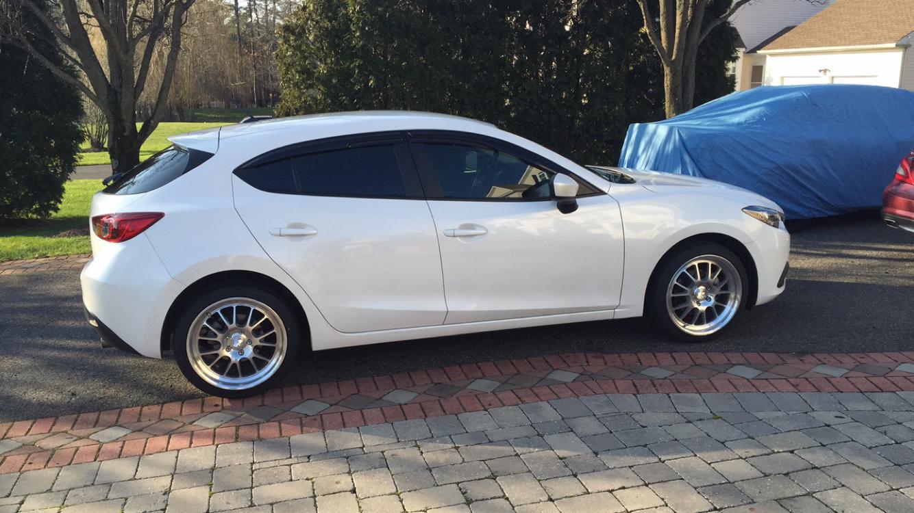 2014 Mazda Mazda3 photo
