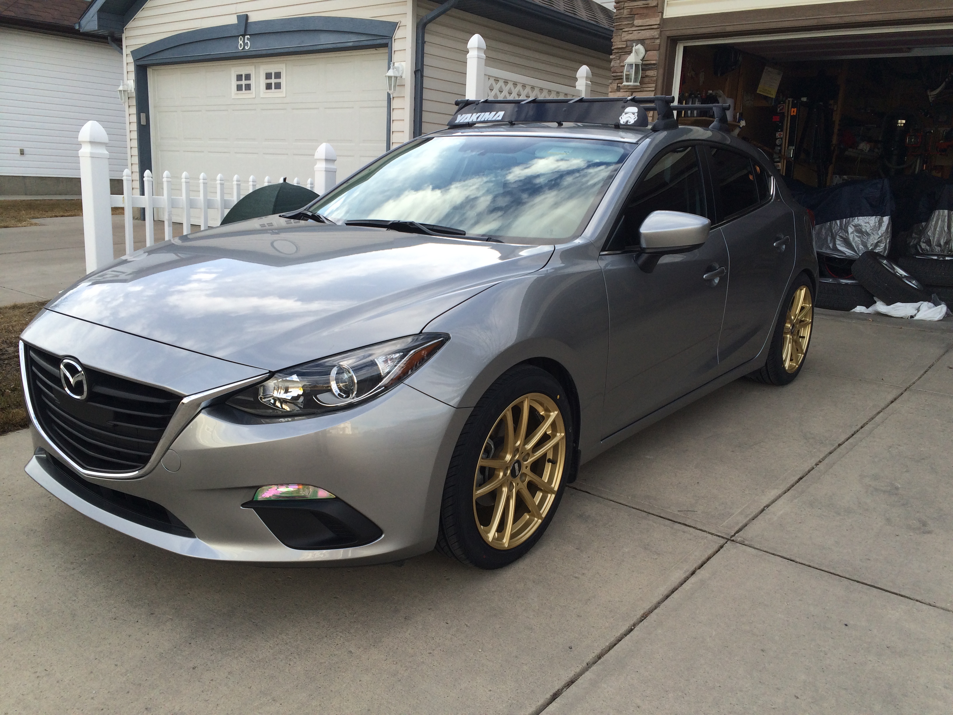 2014 Mazda Mazda3 photo