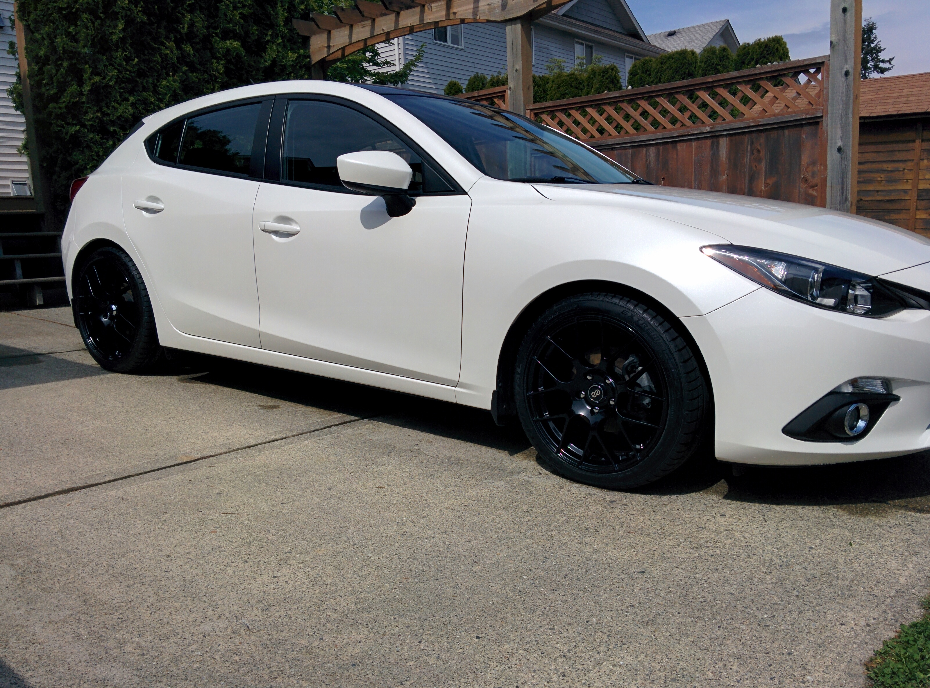 2014 Mazda Mazda3 photo