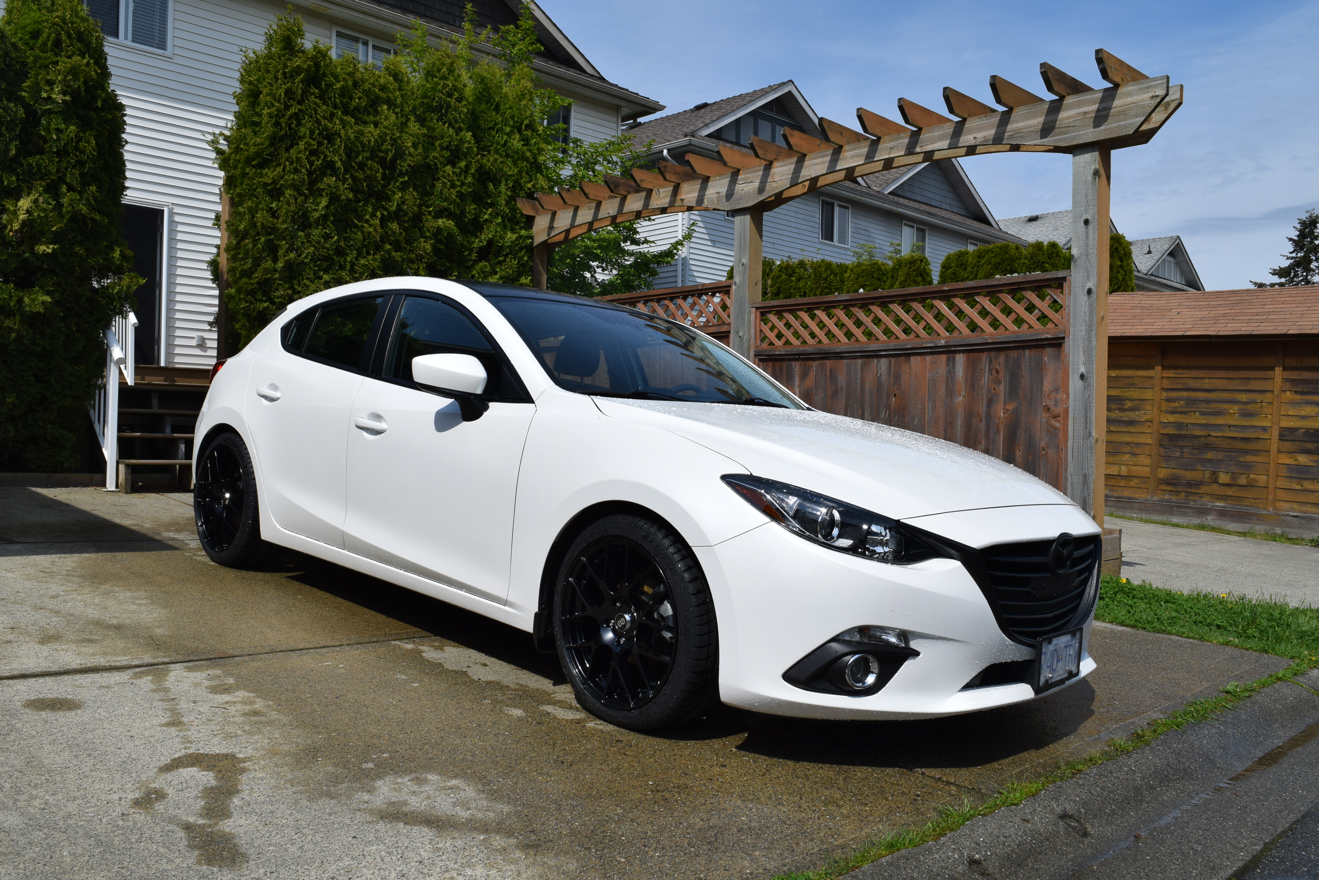 2014 Mazda Mazda3 photo
