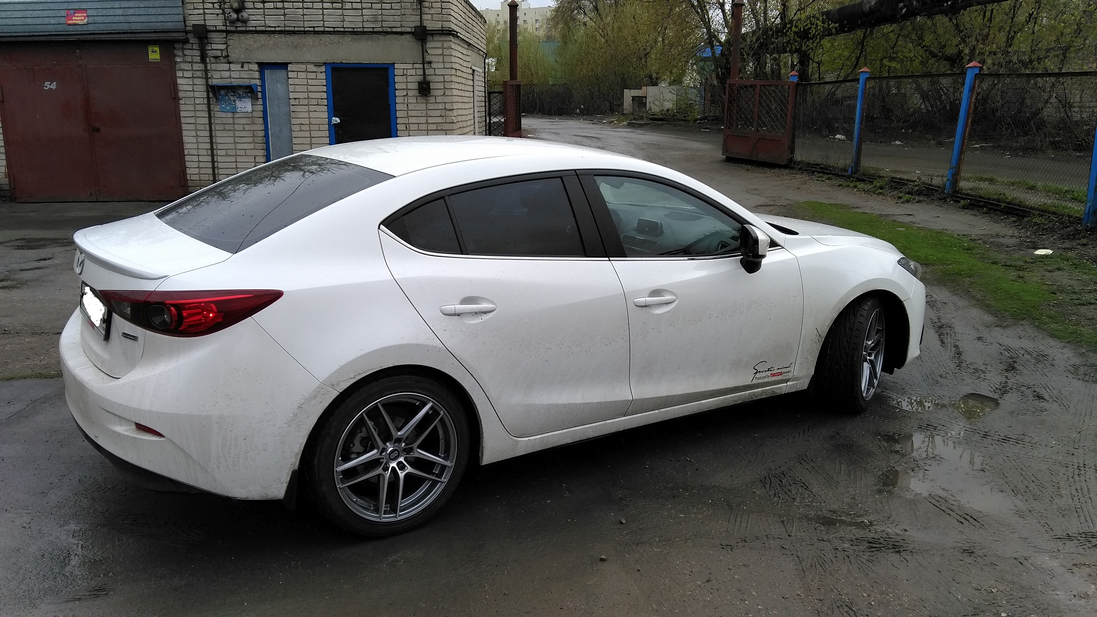 2014 Mazda Mazda3 photo