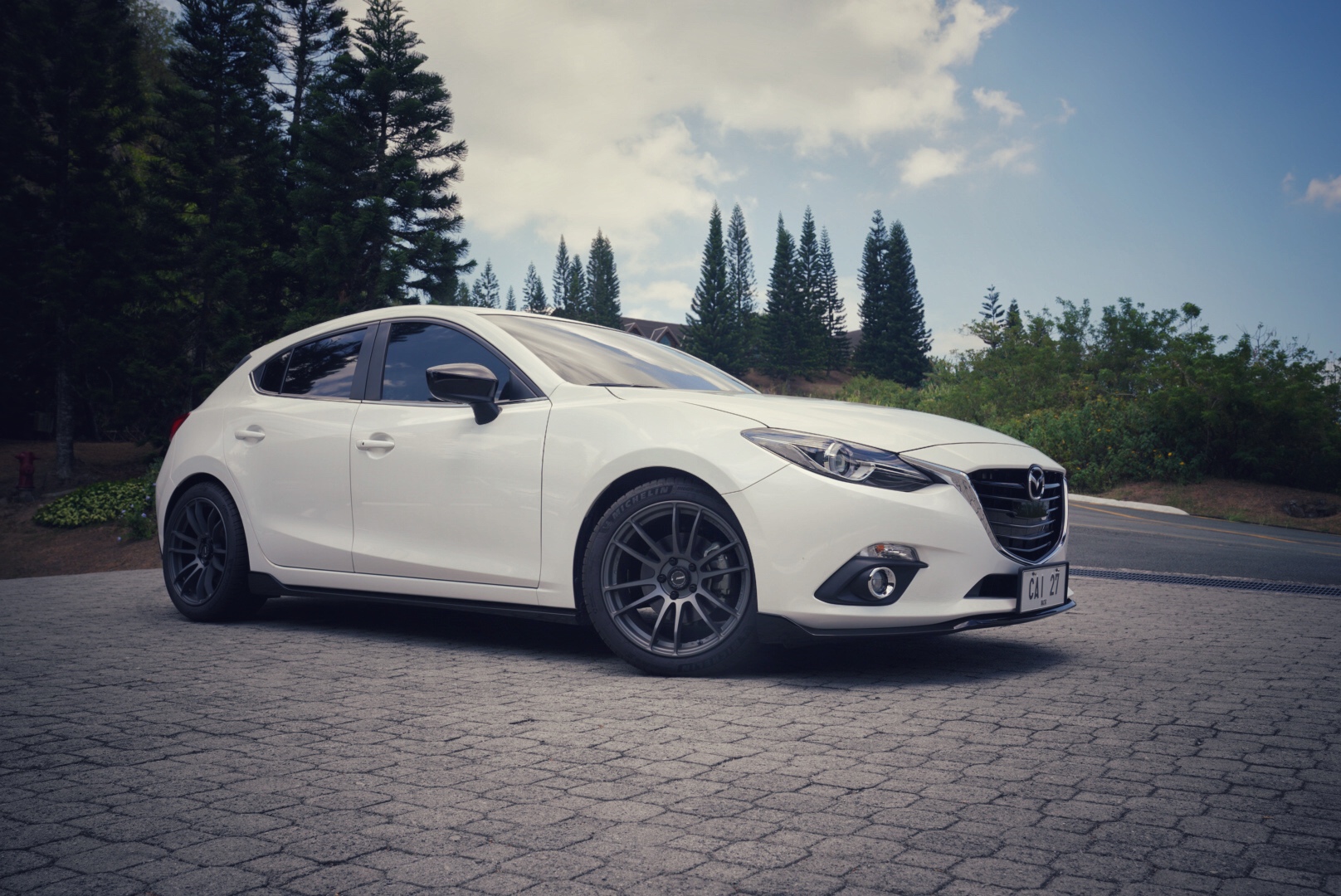2014 Mazda Mazda3 photo