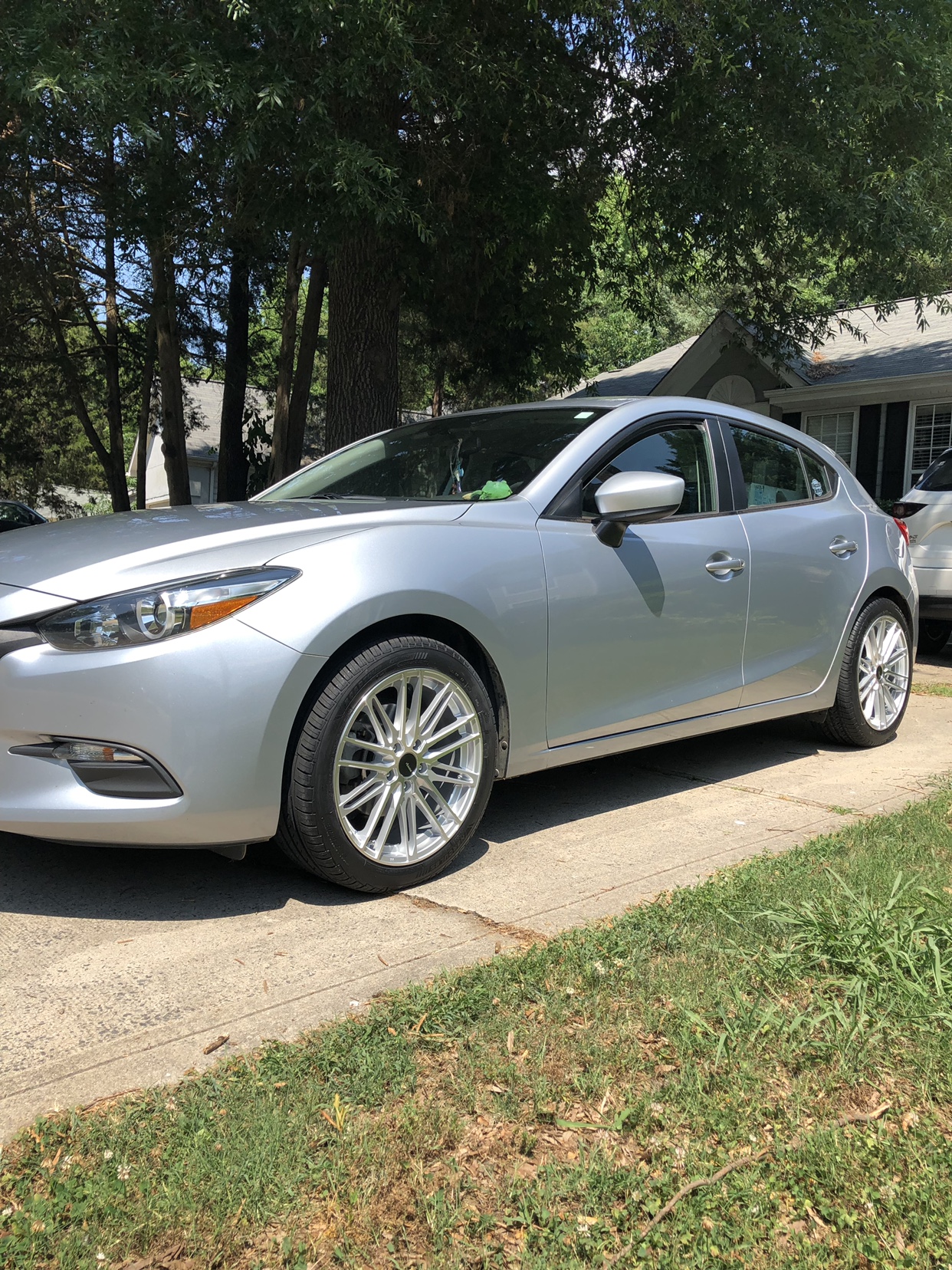 2014 Mazda Mazda3 photo