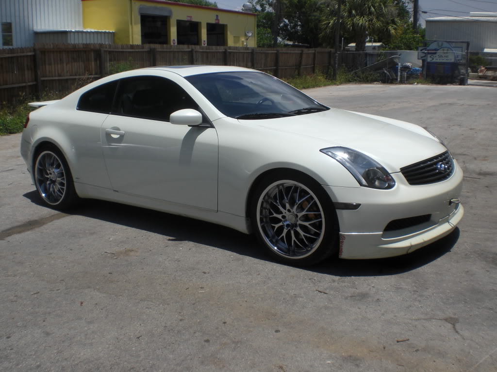 2003 Infiniti G35 photo