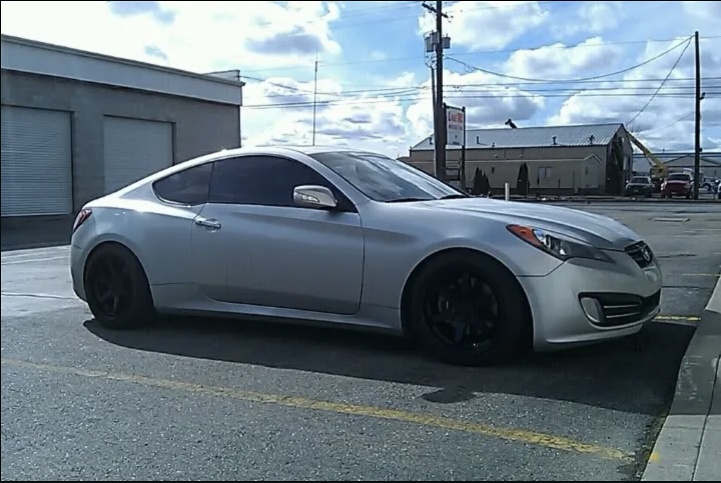 2010 Hyundai Genesis Coupe photo