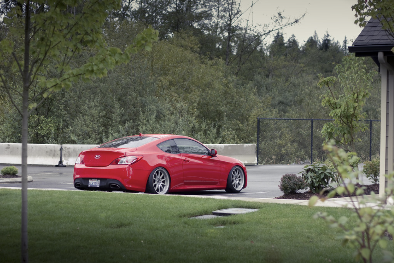 2010 Hyundai Genesis Coupe photo