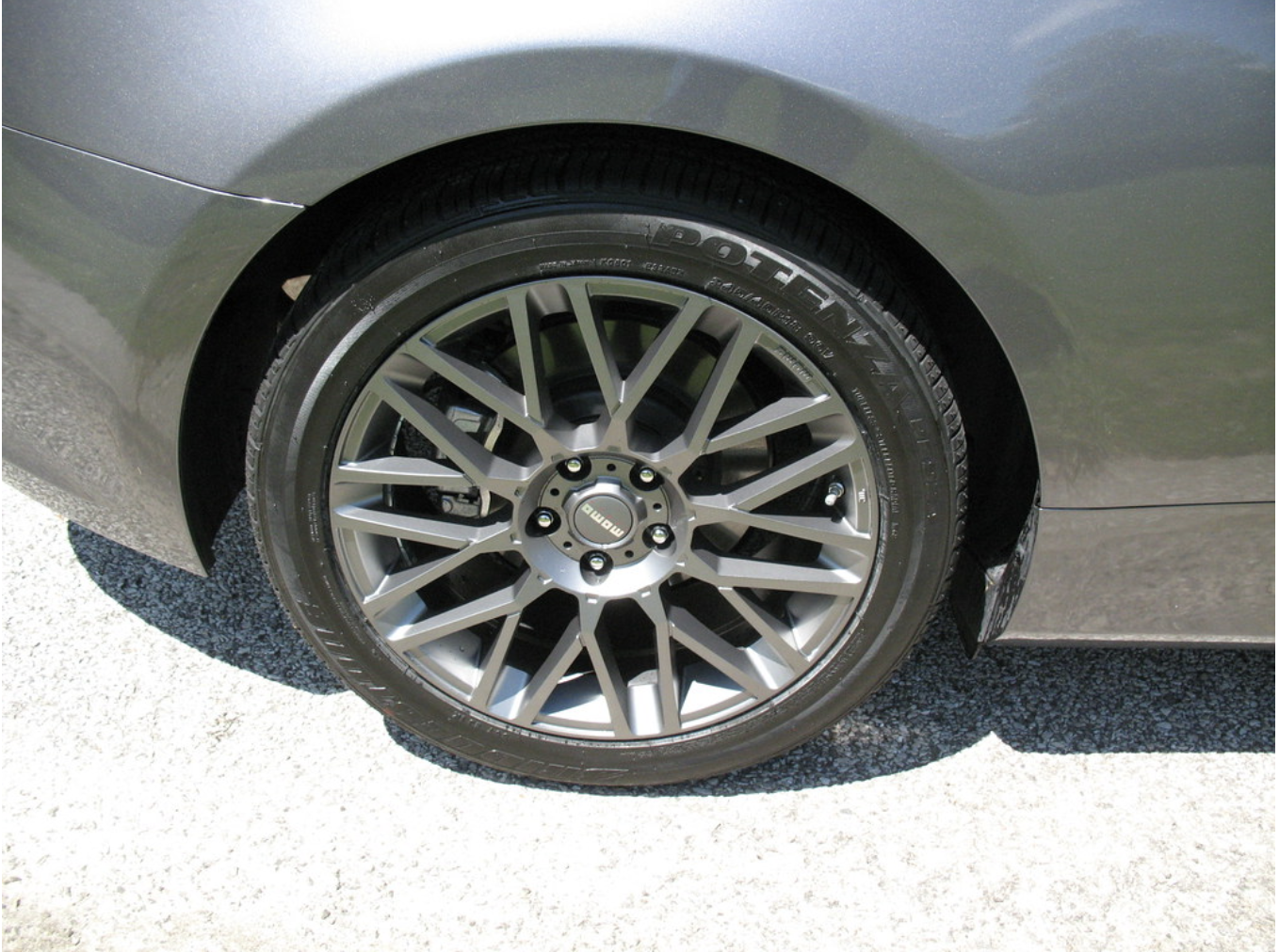 2010 Hyundai Genesis Coupe photo