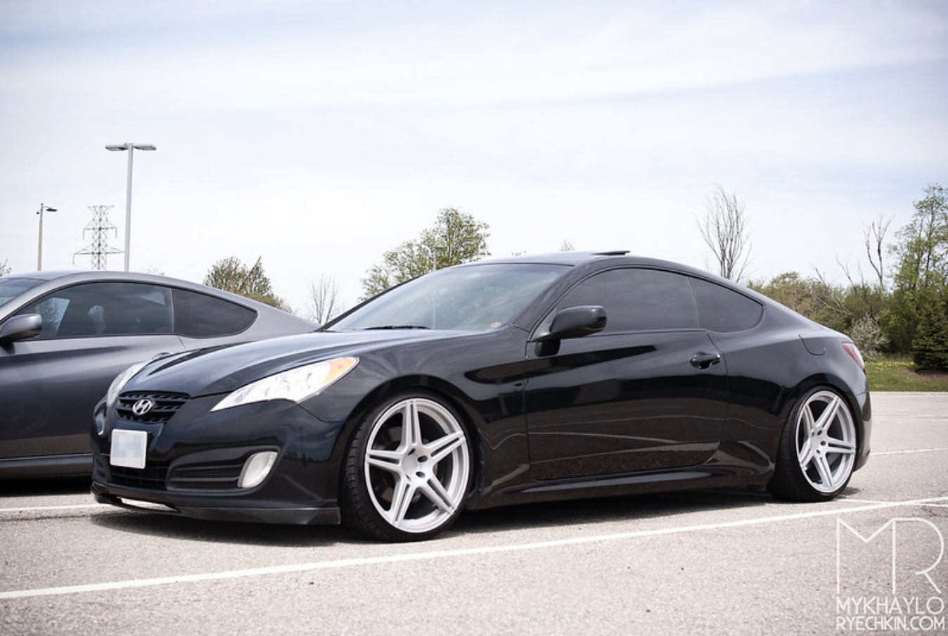 2010 Hyundai Genesis Coupe photo