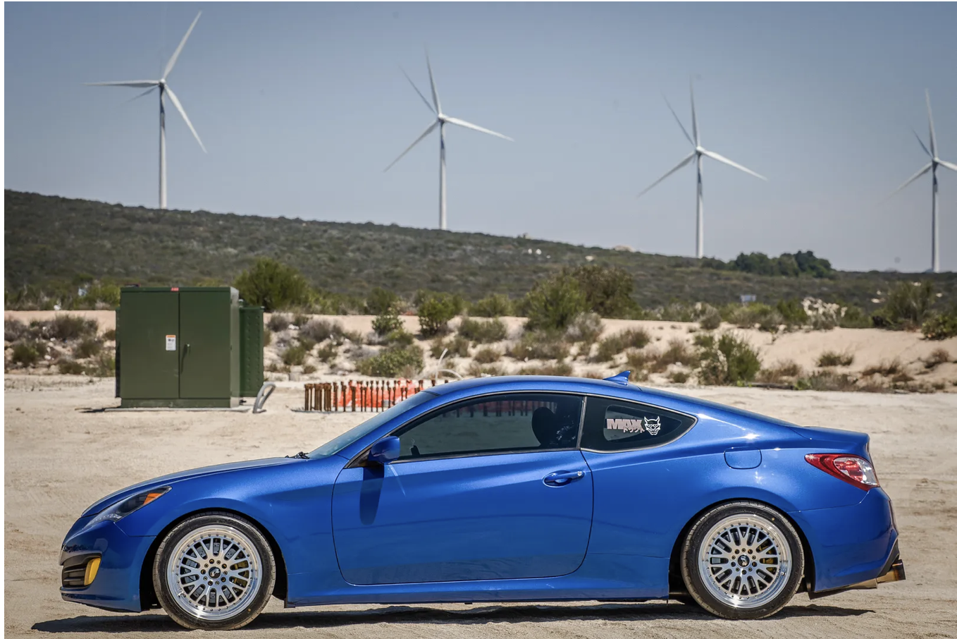 2010 Hyundai Genesis Coupe photo