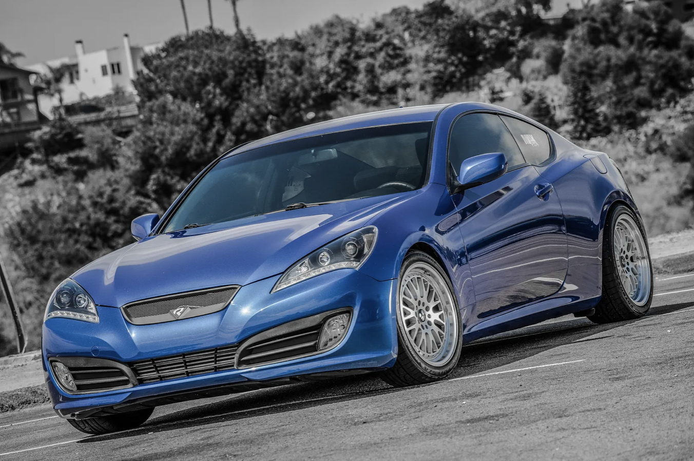 2010 Hyundai Genesis Coupe photo