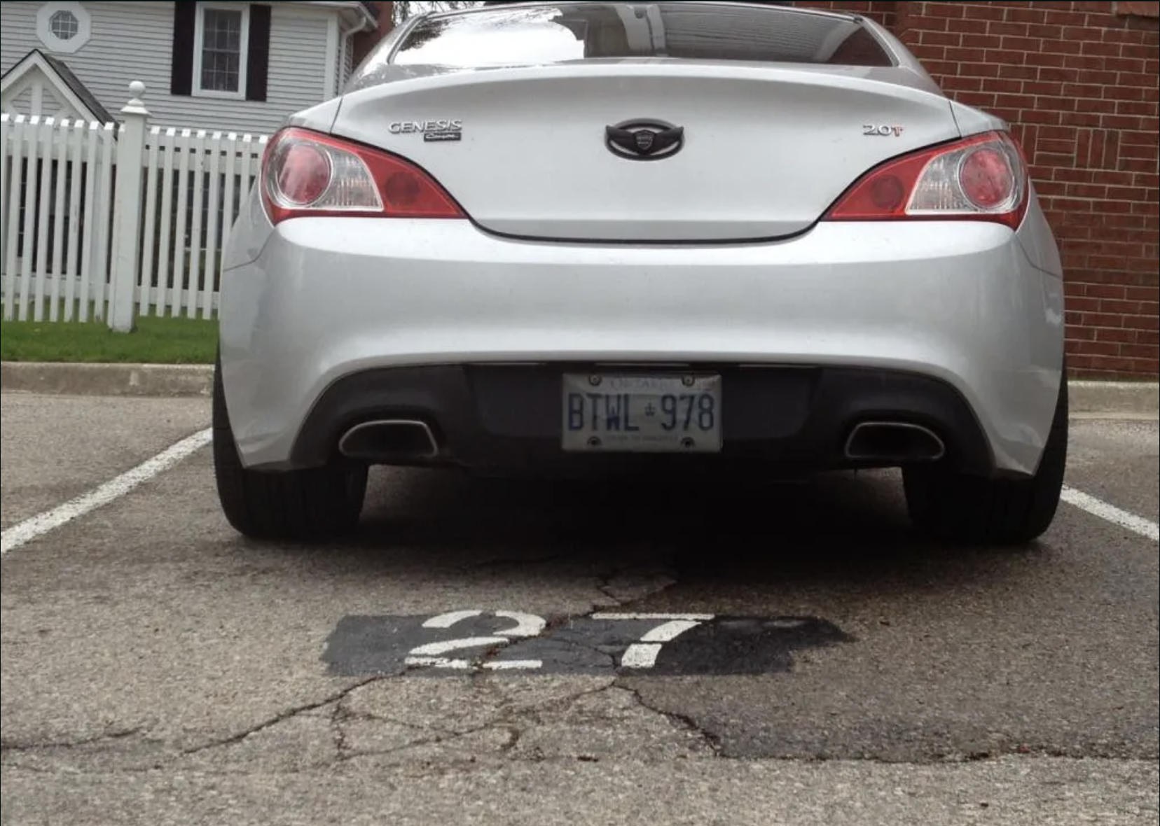 2010 Hyundai Genesis Coupe photo