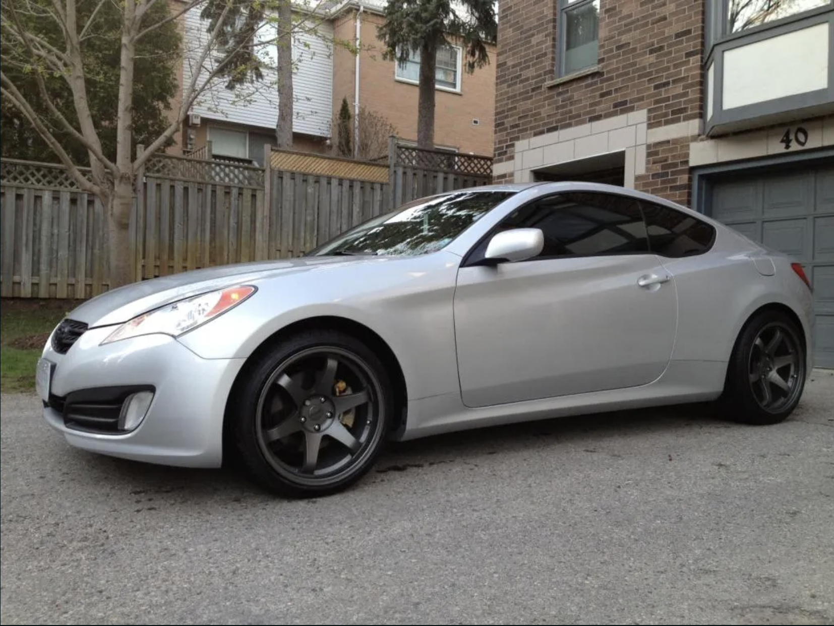 2010 Hyundai Genesis Coupe photo