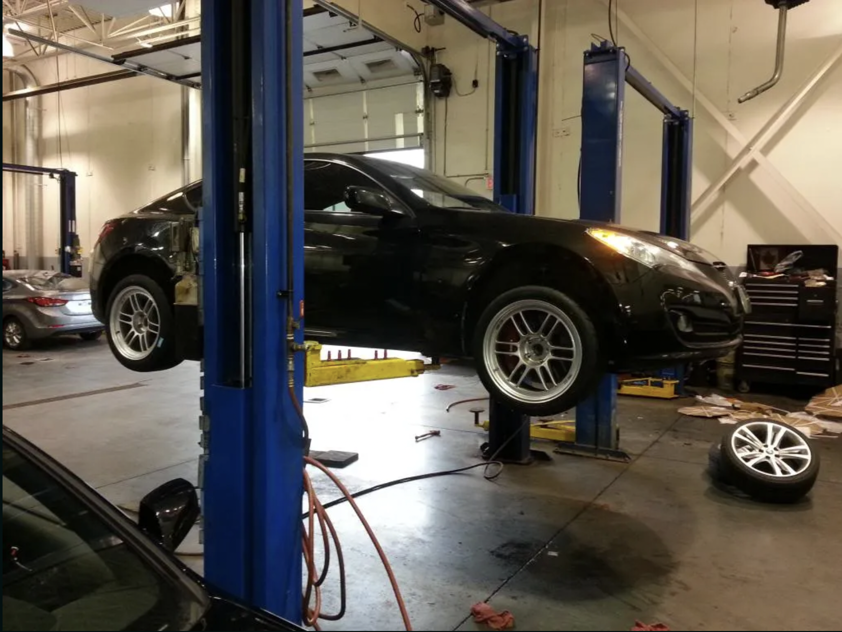 2010 Hyundai Genesis Coupe photo