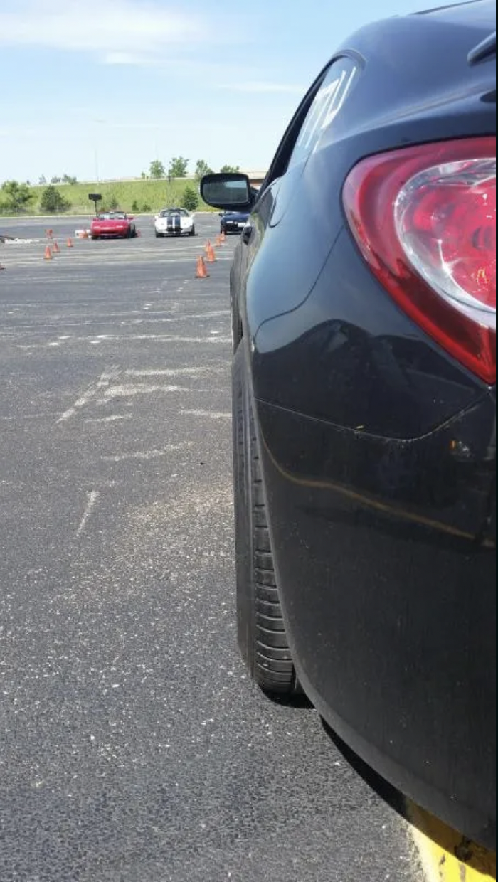 2010 Hyundai Genesis Coupe photo