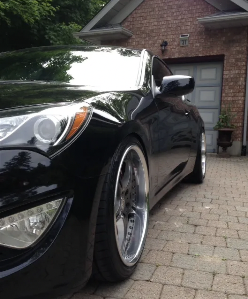 2010 Hyundai Genesis Coupe photo