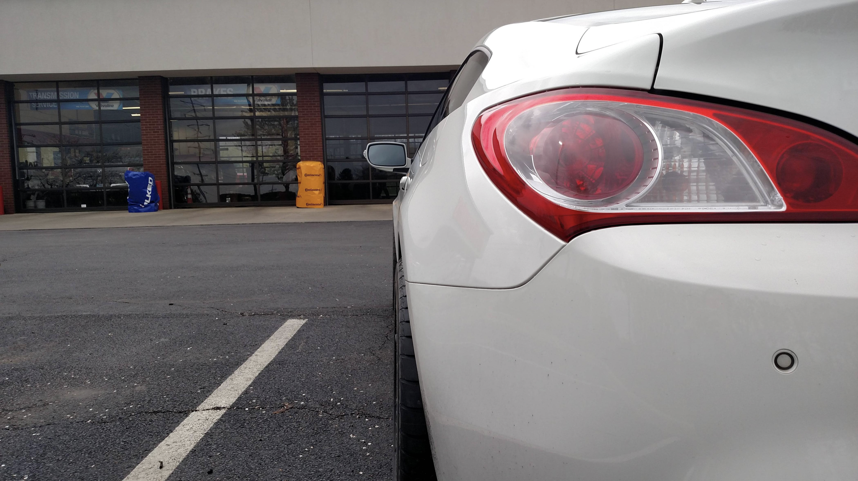 2010 Hyundai Genesis Coupe photo