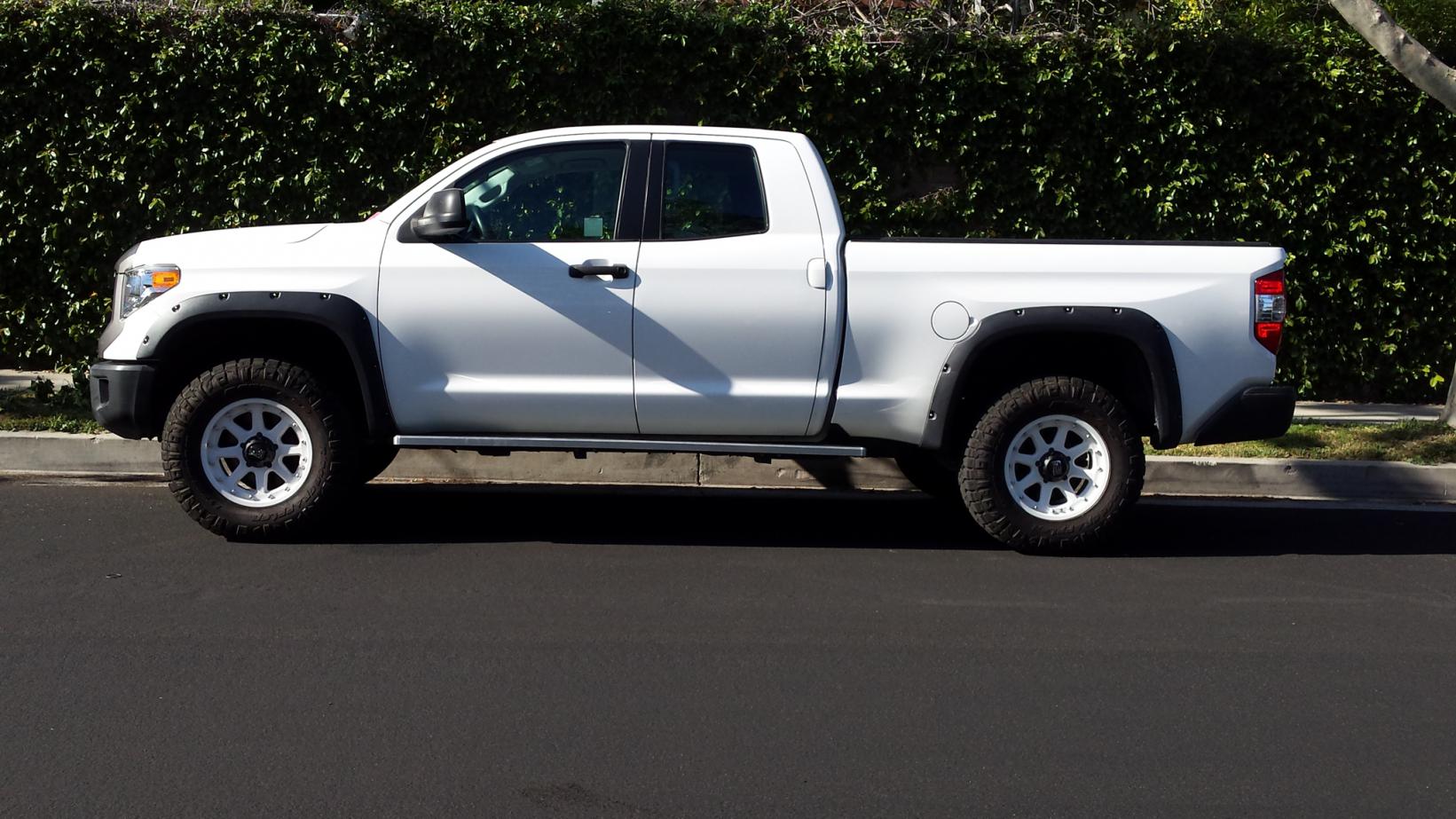 2014 Toyota Tundra photo