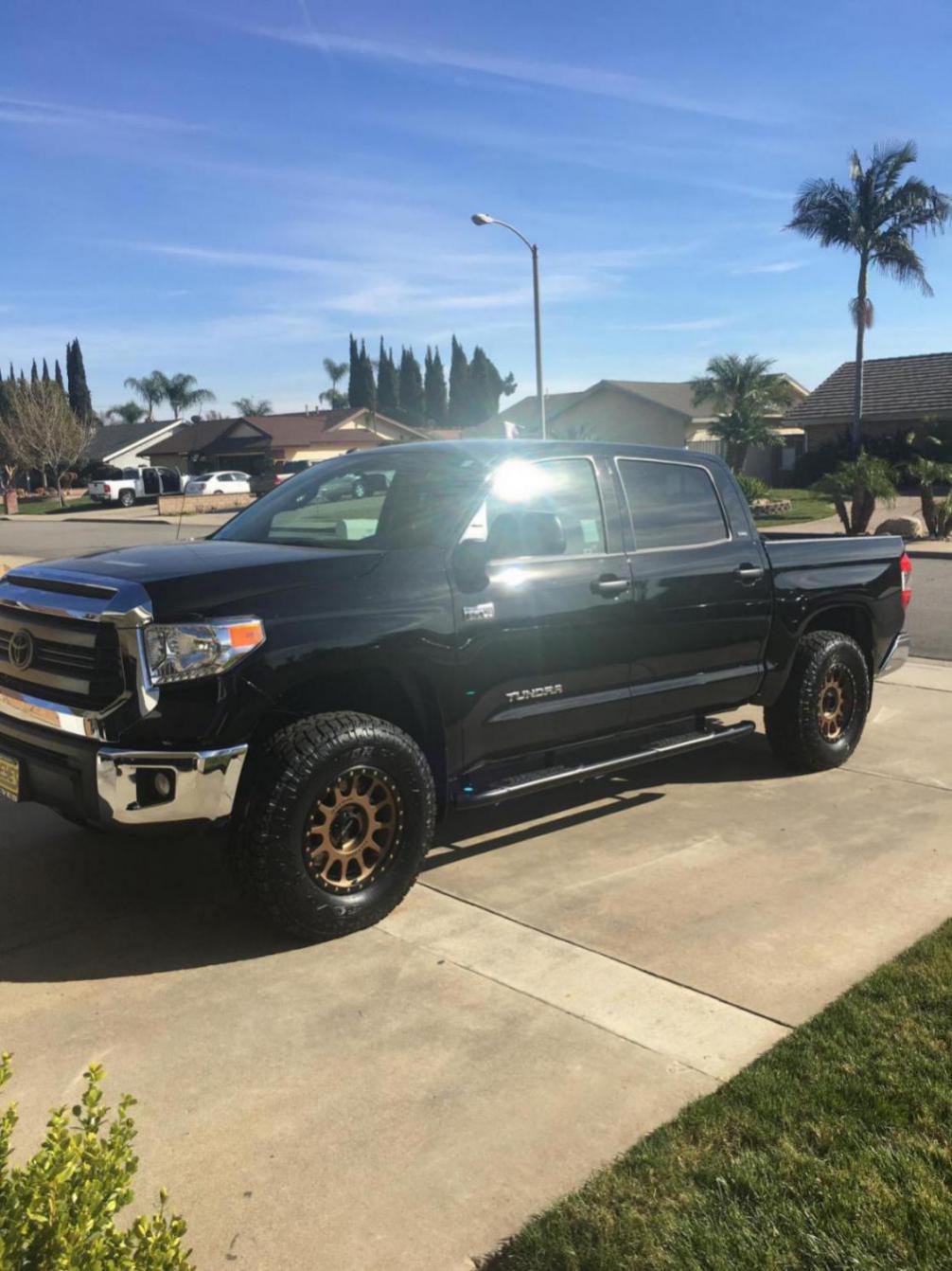 2015 Toyota Tundra photo