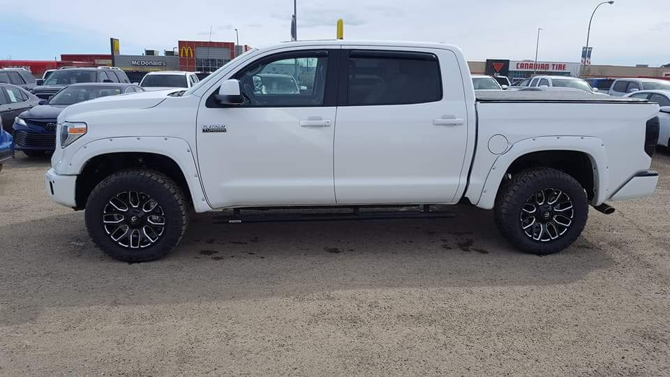 2018 Toyota Tundra photo