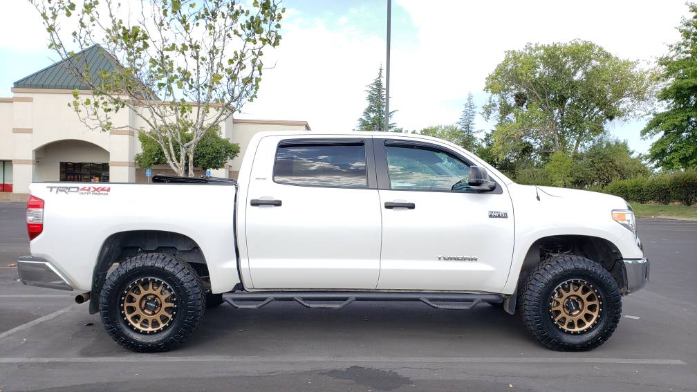 2016 Toyota Tundra photo