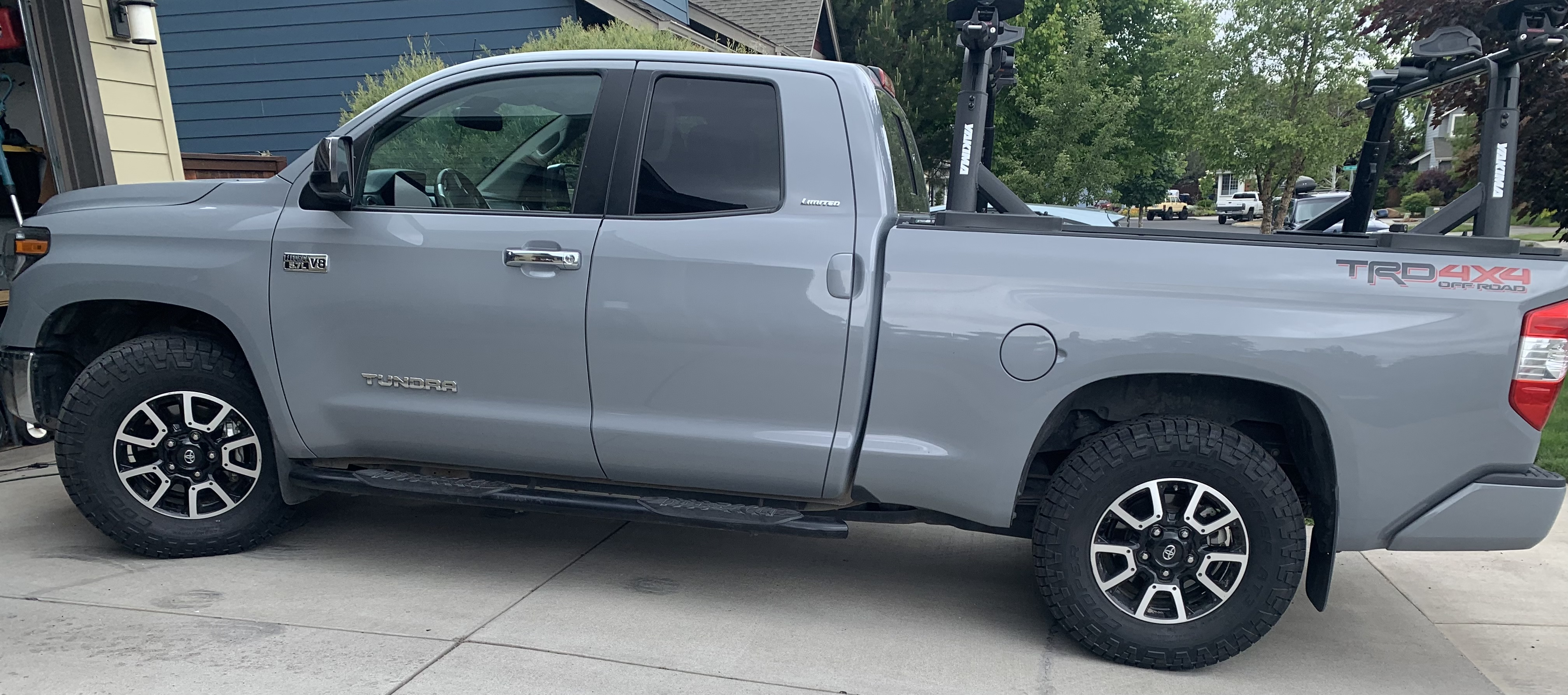 2018 Toyota Tundra photo