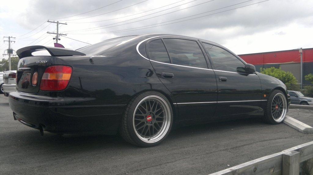 2000 Lexus GS 300 photo