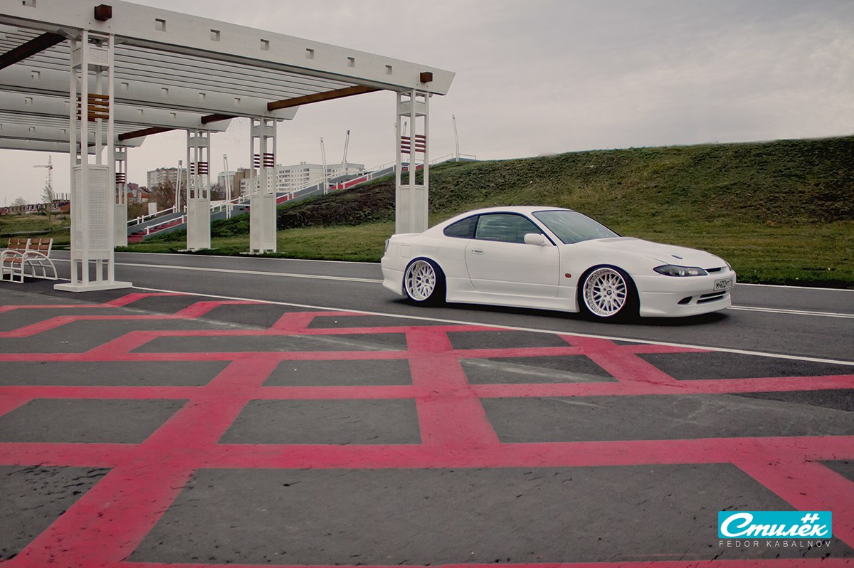 1999 Nissan S15 photo