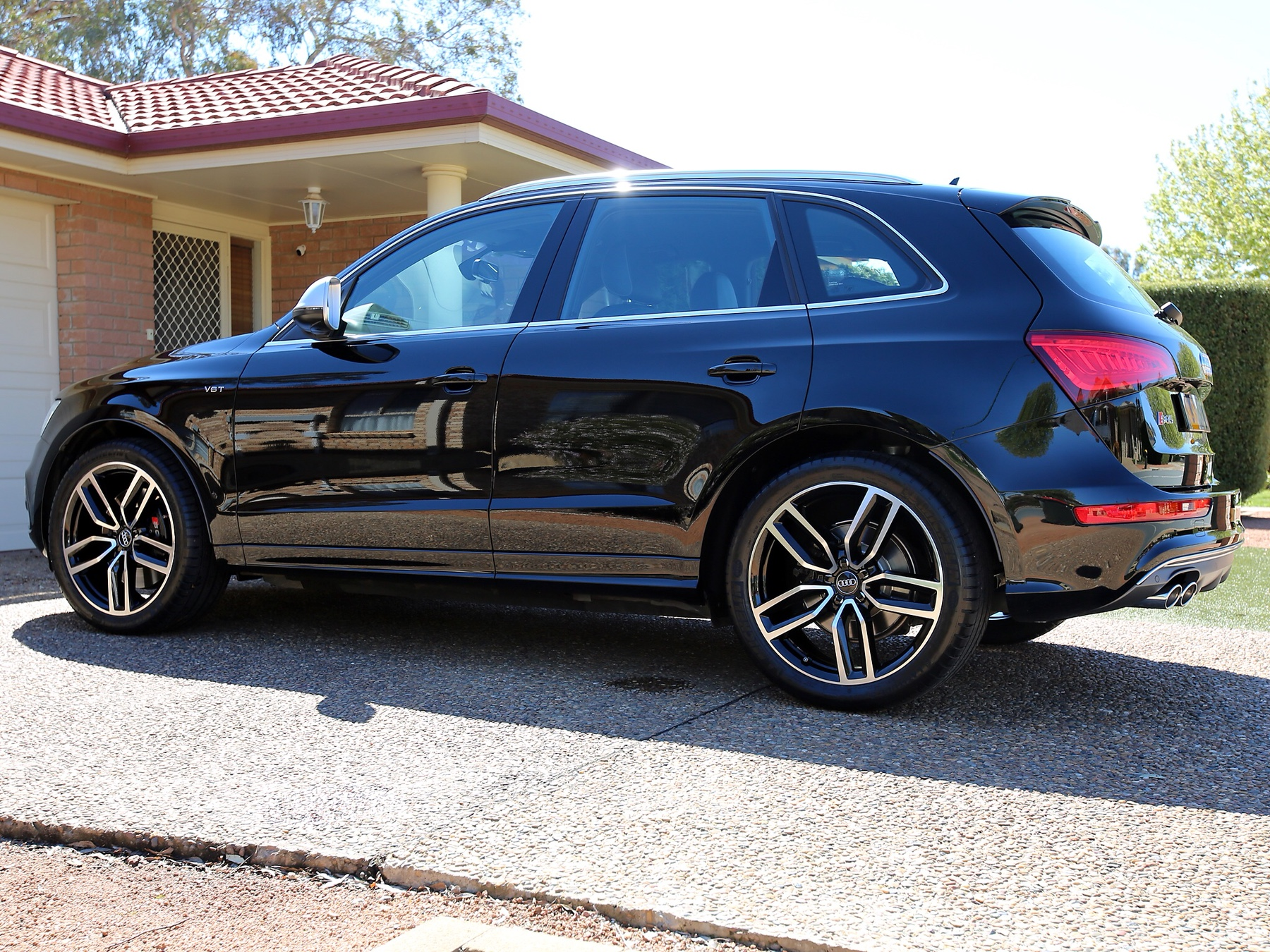 2016 Audi SQ5 photo