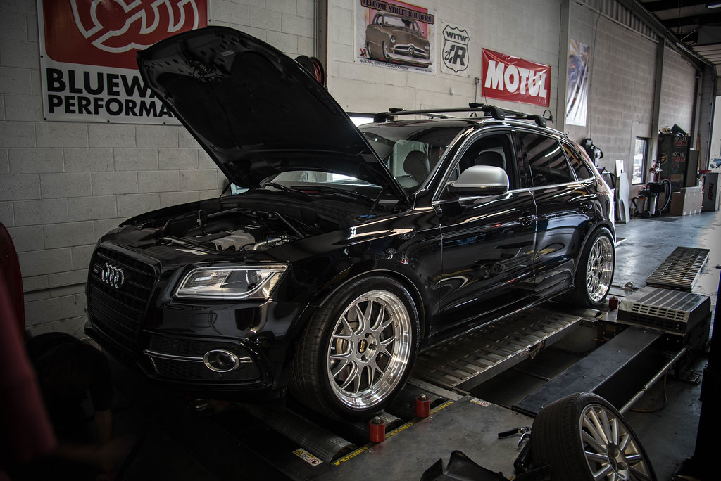 2014 Audi SQ5 photo
