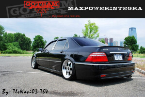 2004 Acura RL