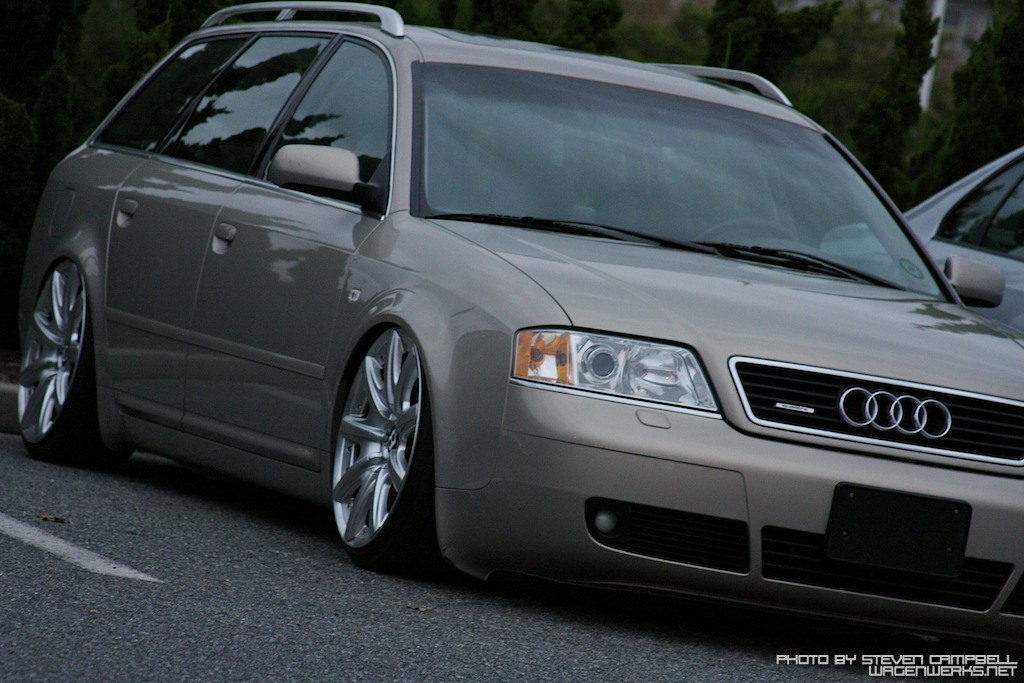 2000 Audi A6 photo