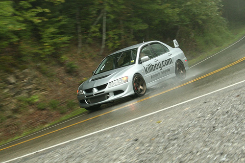 2005 Mitsubishi Lancer Evolution photo