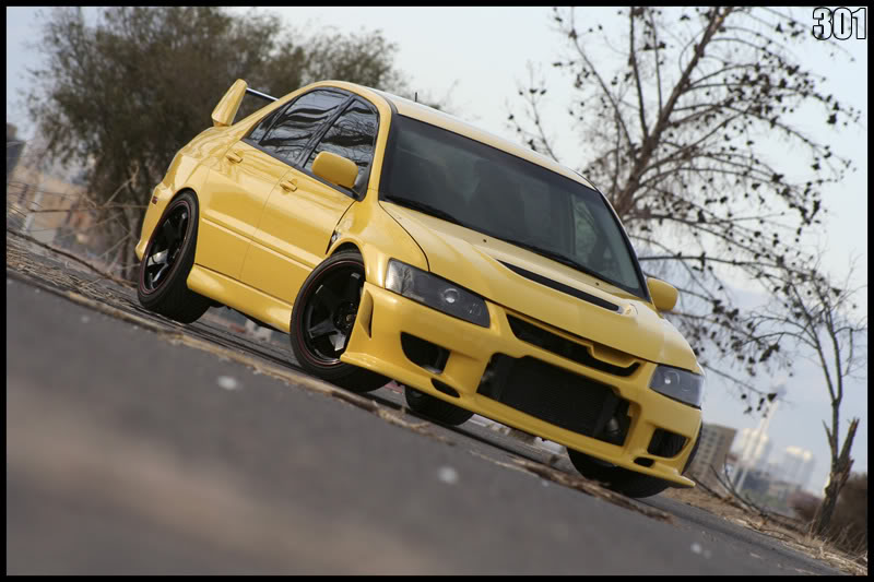 2003 Mitsubishi Lancer Evolution photo