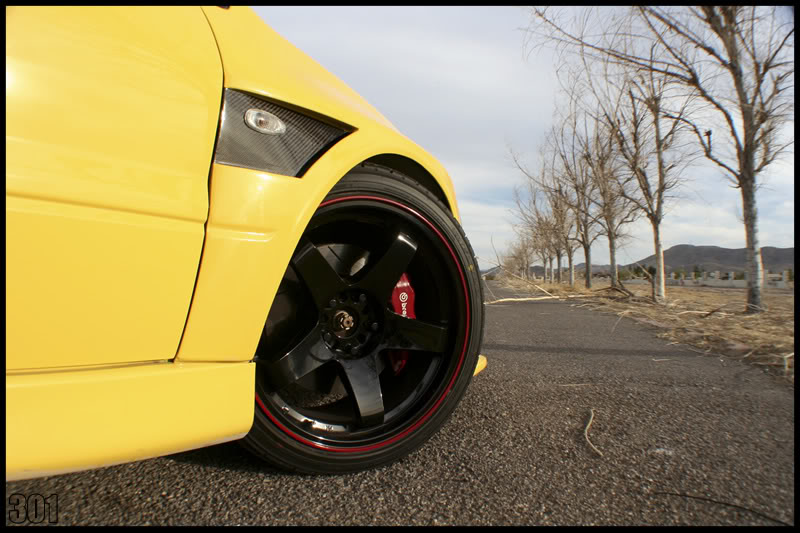 2003 Mitsubishi Lancer Evolution photo