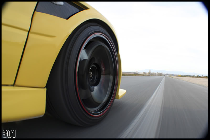 2003 Mitsubishi Lancer Evolution photo
