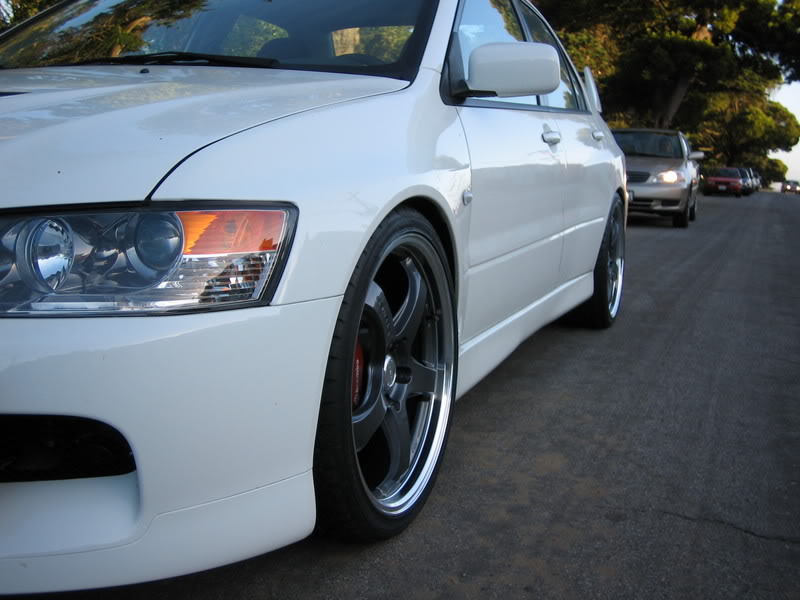 2006 Mitsubishi Lancer Evolution photo