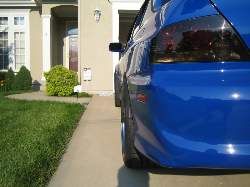 2003 Mitsubishi Lancer Evolution photo