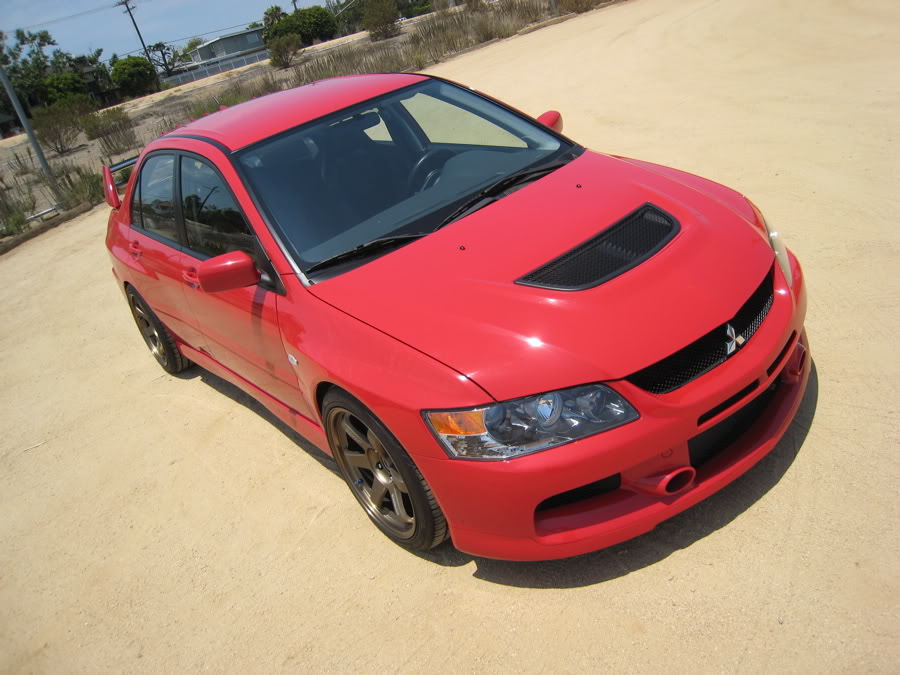 2008 Mitsubishi Lancer Evolution photo