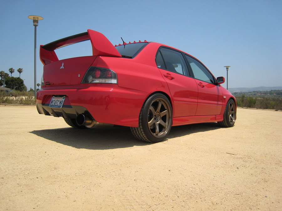 2008 Mitsubishi Lancer Evolution photo