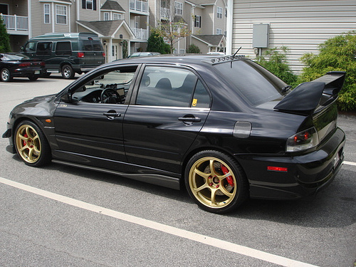 2006 Mitsubishi Lancer Evolution photo