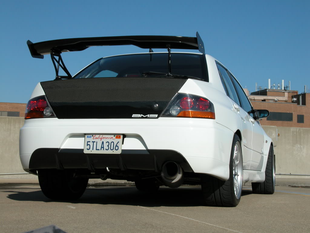 2006 Mitsubishi Lancer Evolution photo