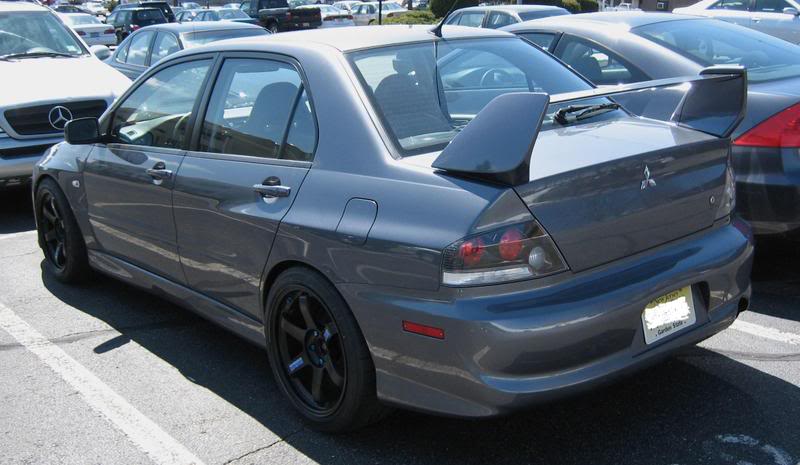2006 Mitsubishi Lancer Evolution photo