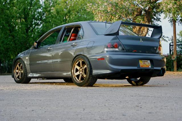2006 Mitsubishi Lancer Evolution photo